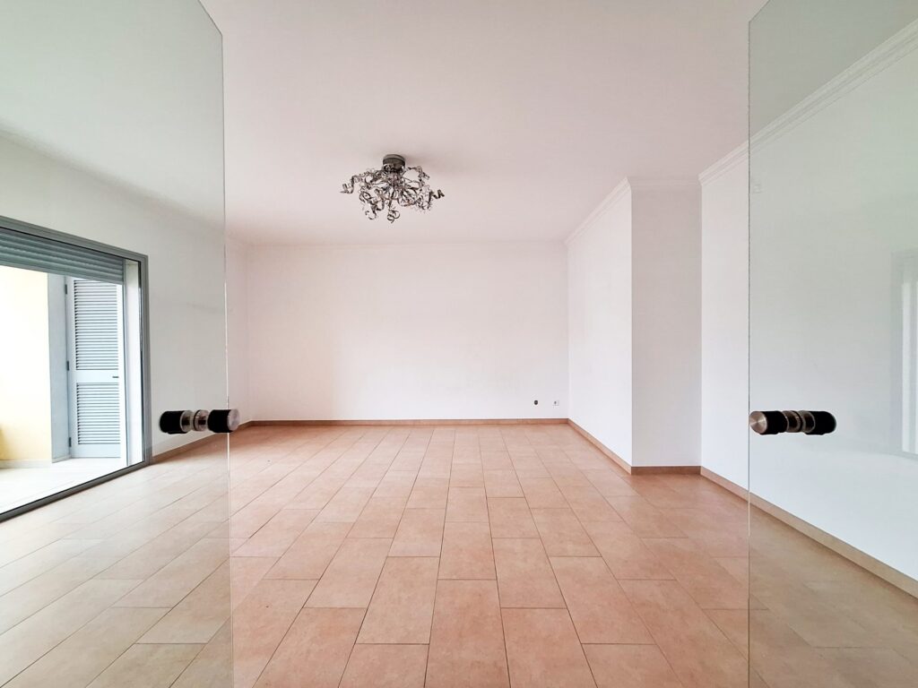 Apartamento T3 em Abrantes (São Vicente e São João) e Alferrarede, Abrantes